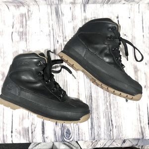 Timberland boots in size 4.5.